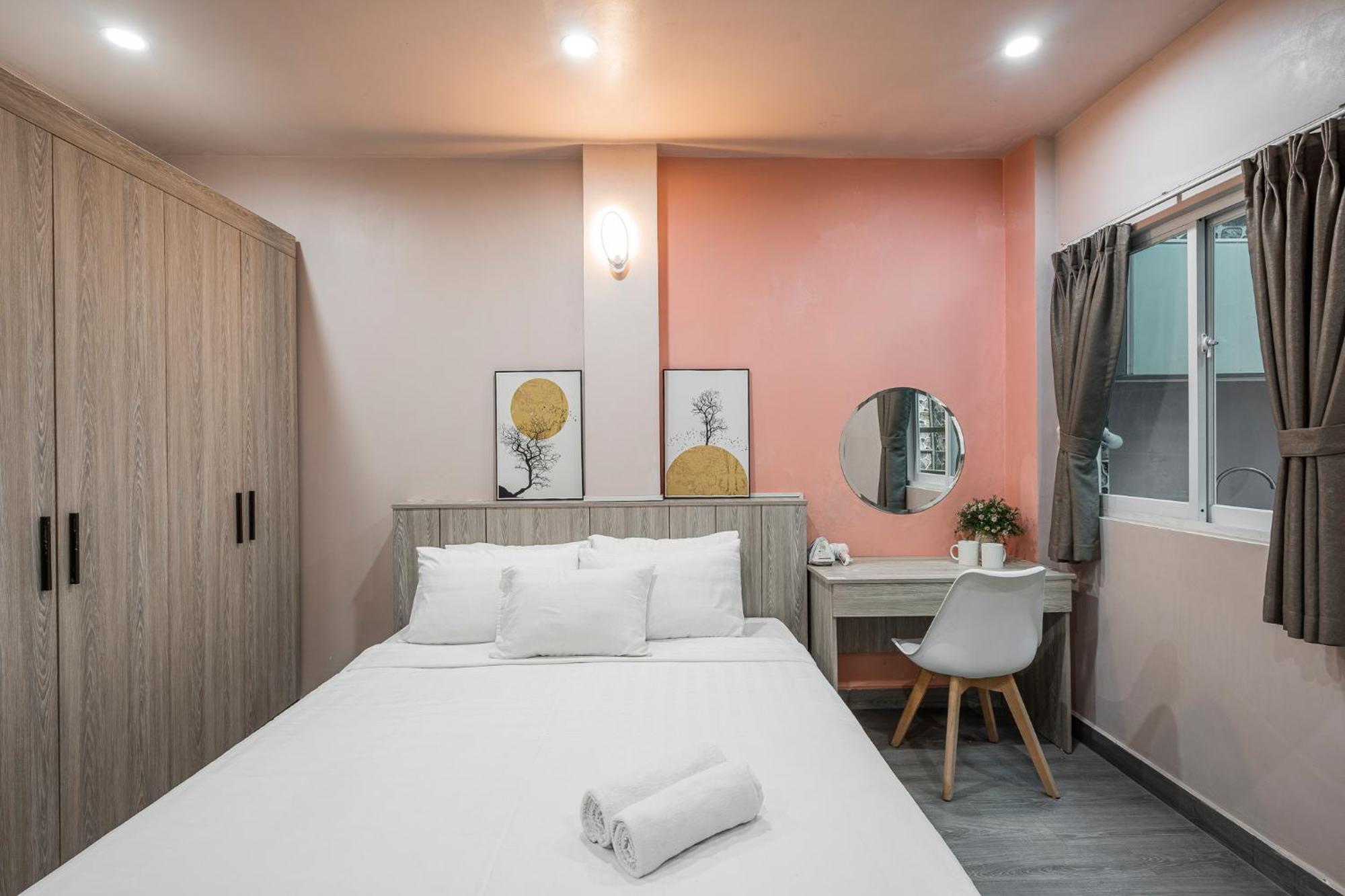 Cozy Near Buivien Street Khách sạn hẻo lánh 3*