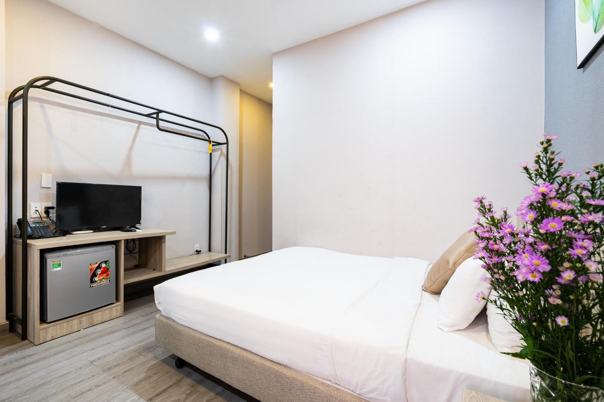 Khách sạn hẻo lánh Cozy Near Buivien Street